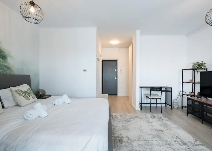 Rares Den 1142, Free Parking, Panoramic View